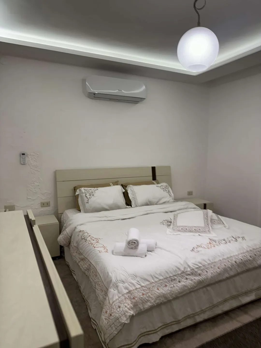 4b01aebf97_04_cleaned شقة فاخرة للإيجار في موقع متميز ب Amman – عمان الاردن | ID 722985