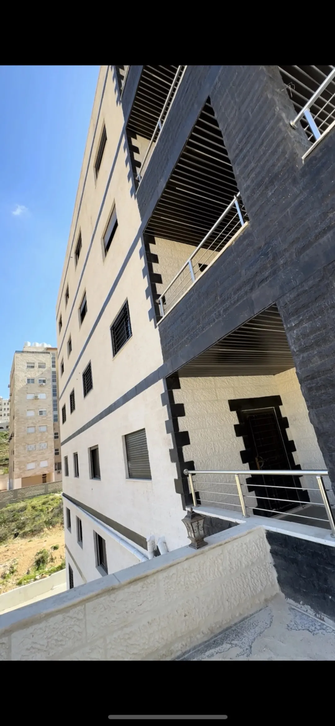 عماره جديده للبيع