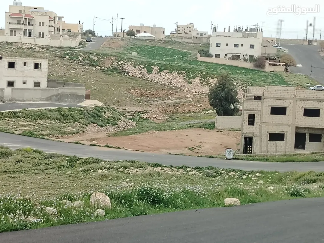 قطعة أرض للبيع في البيضاء حي العبوس