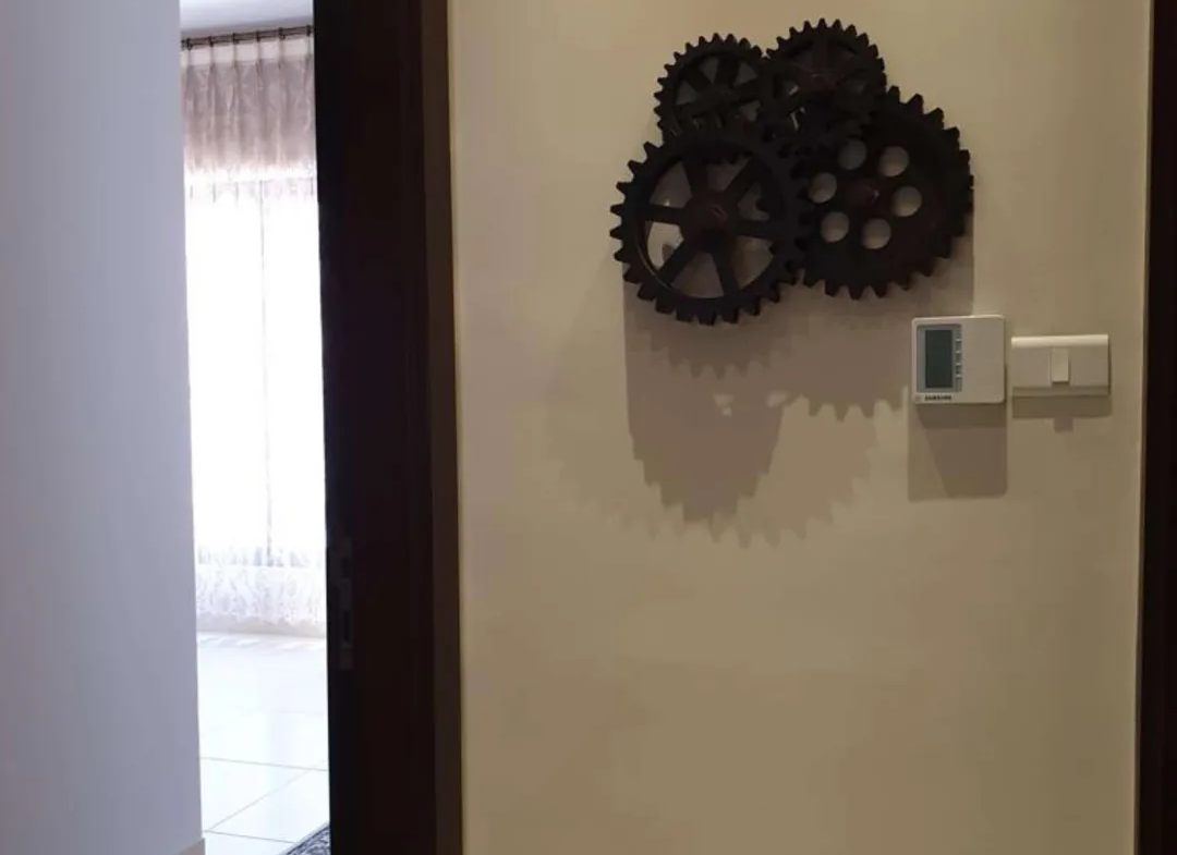1080