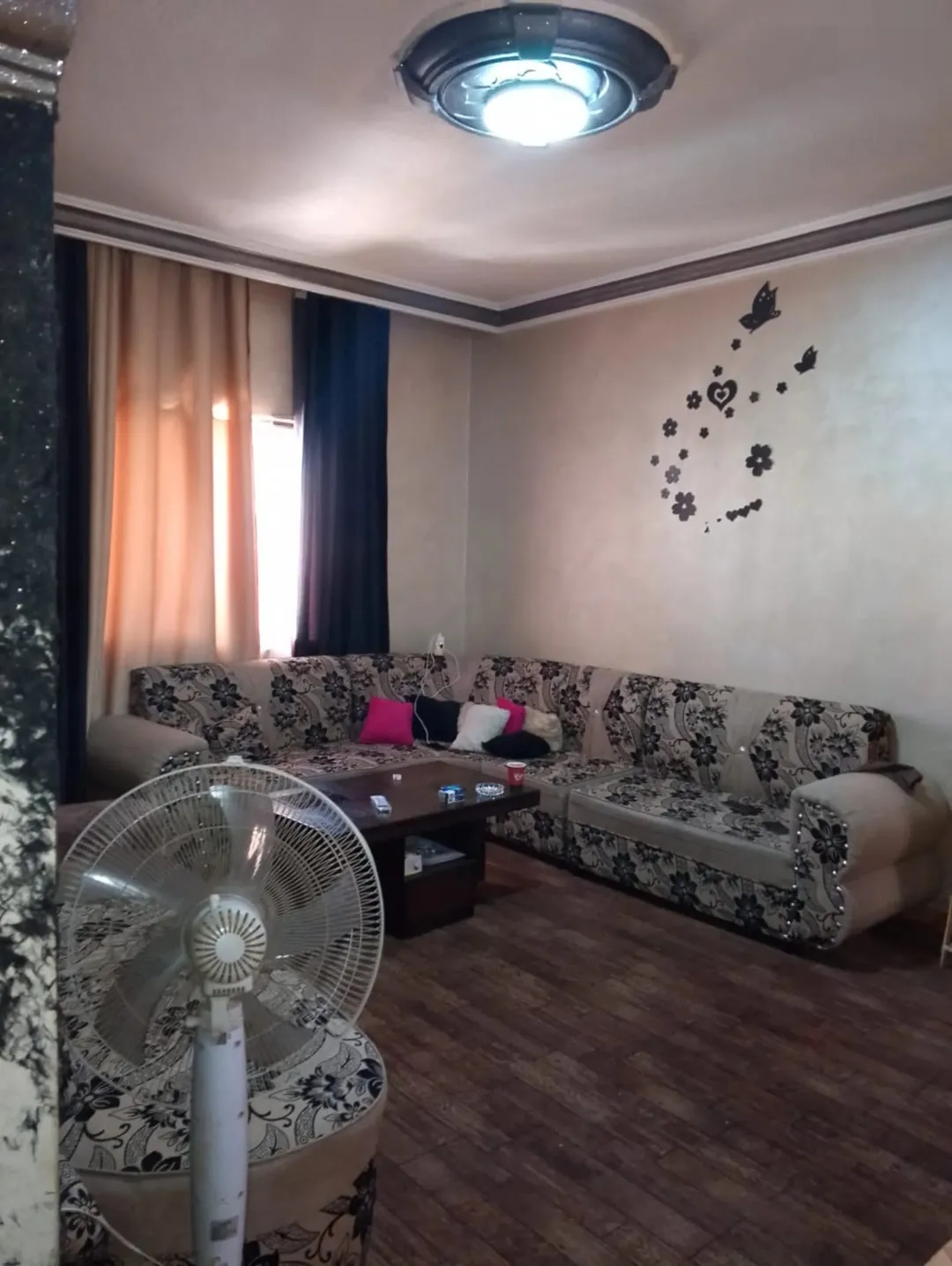 بناية مميزة في ام نوارة 4 طوابق سند تسجيل مستقل