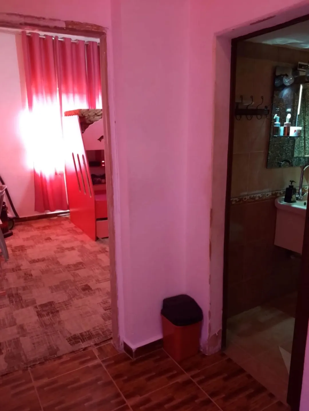 بناية مميزة في ام نوارة 4 طوابق سند تسجيل مستقل