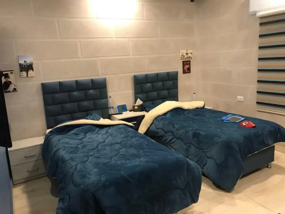 شقة فاخرة في طريق المطار تصميم أنيق ومرافق متكاملة