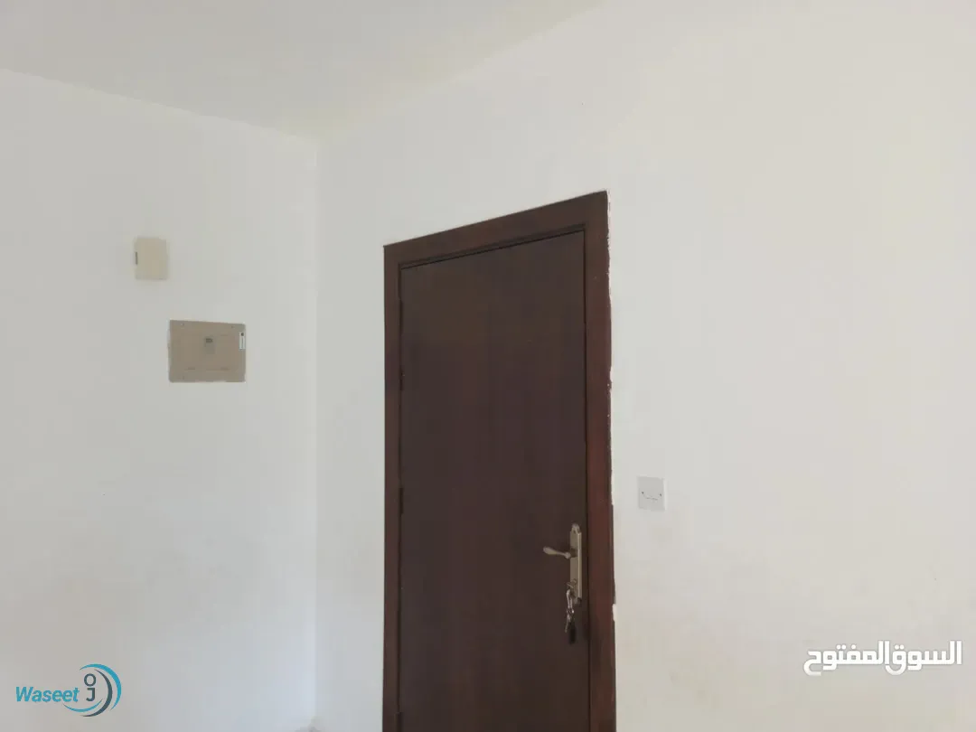 شقة سكنية في سكن كريم /أبوعلندا للبيع مباشرة