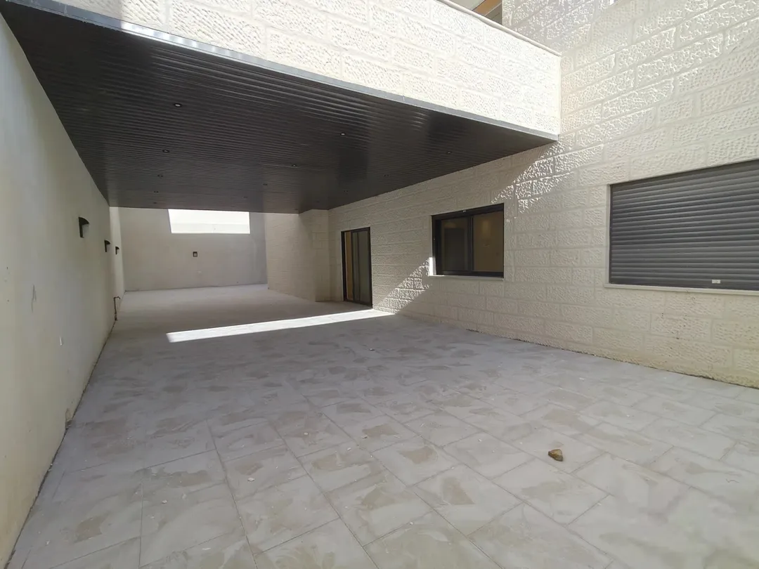 شقق فاخرة للبيع في السلط بركة العامرية الحمر أم النعاج البقعان