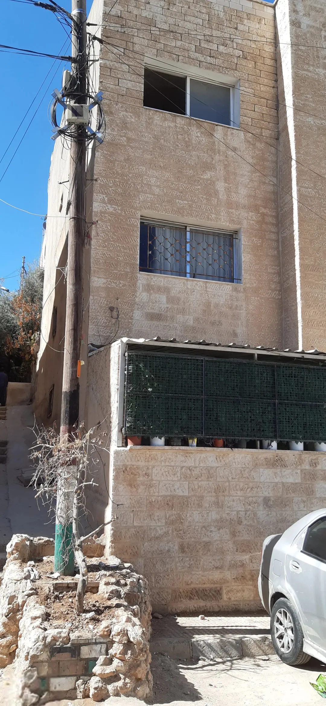 عمارة فاخرة للبيع