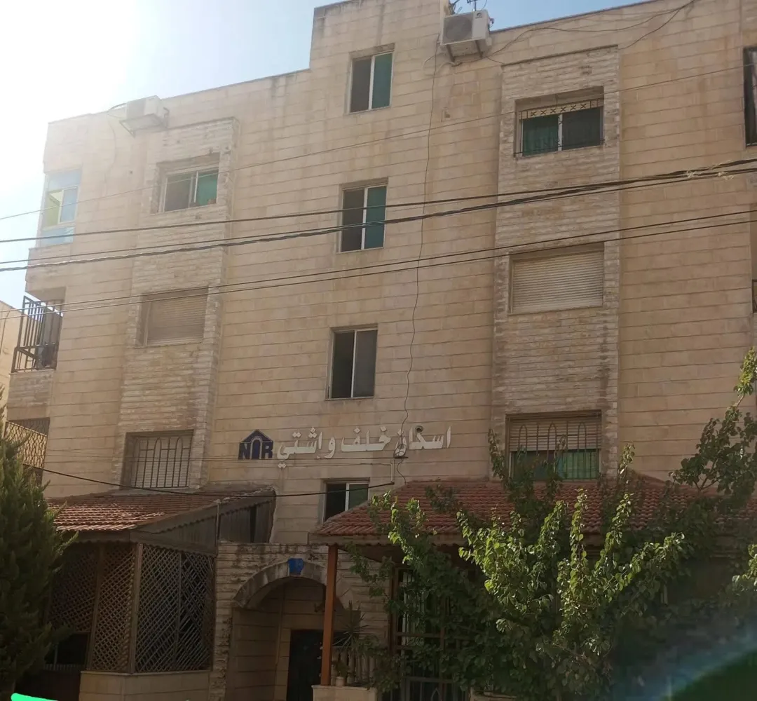 بيت لقطه للبيع
