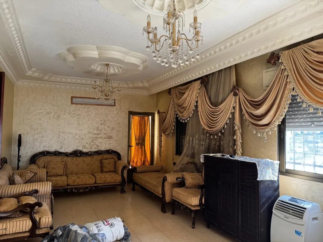 شقة للبيع في أبو علندا – جبل الحديد