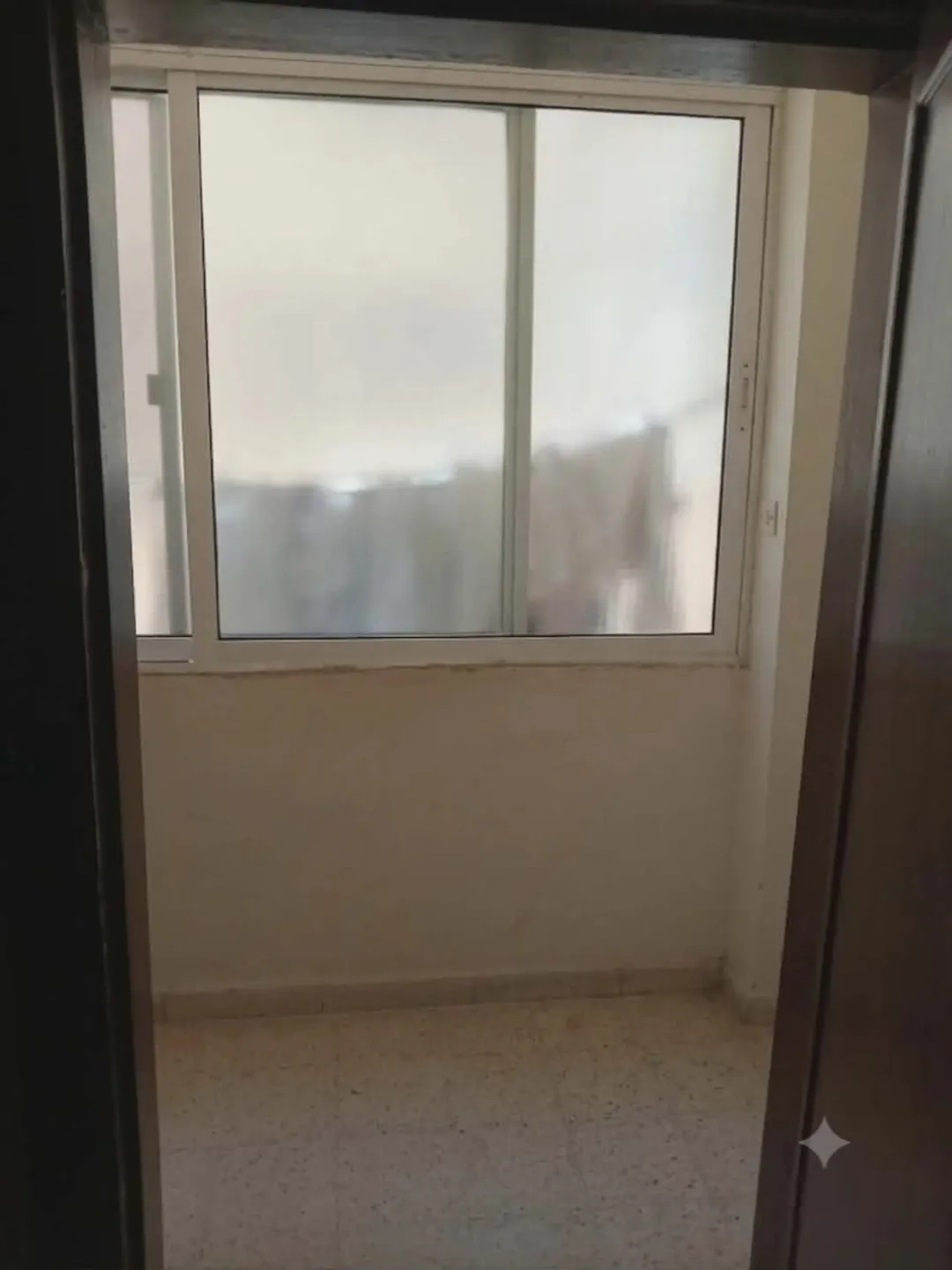 شقة سكنية للبيع في حي نزال