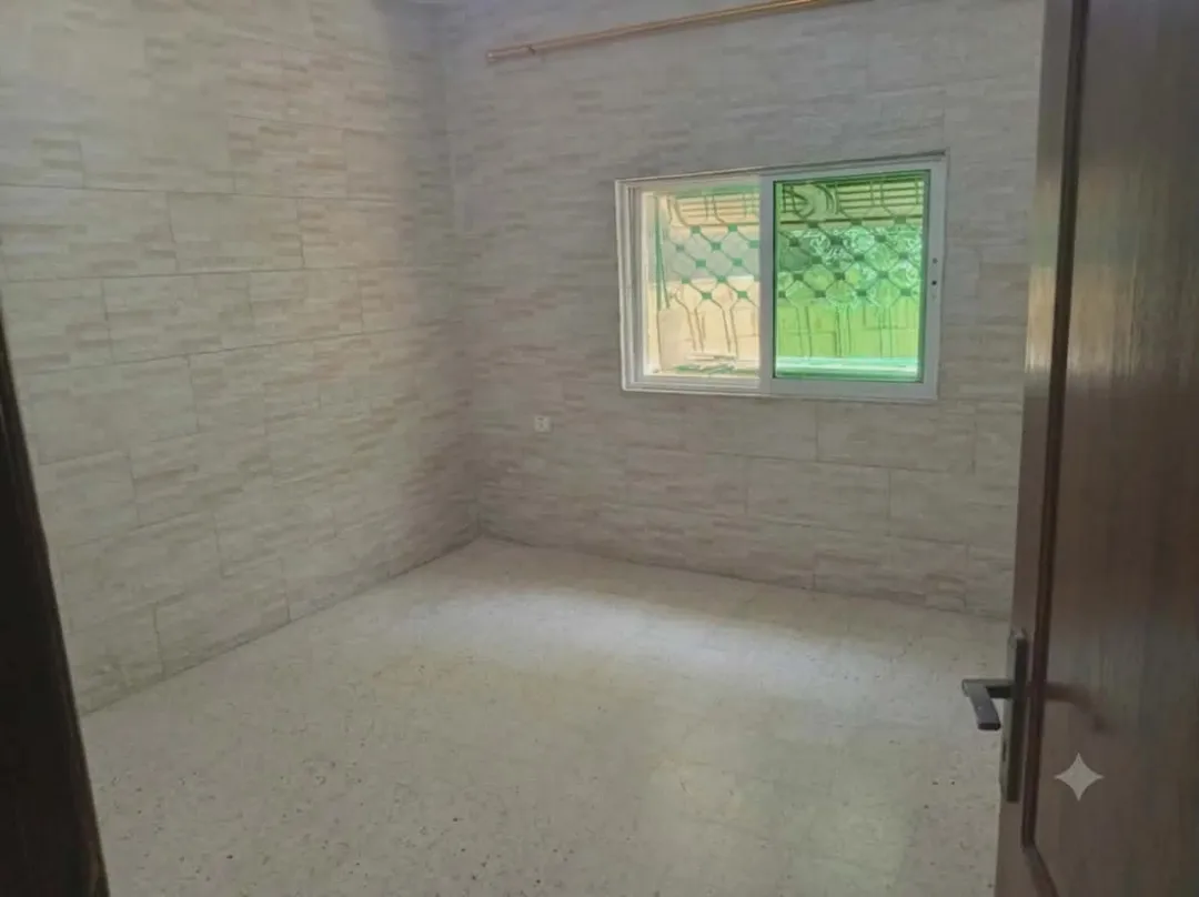 شقة سكنية للبيع في حي نزال