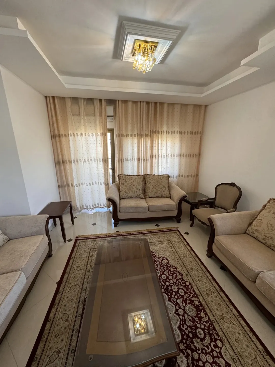 … | ID 862210