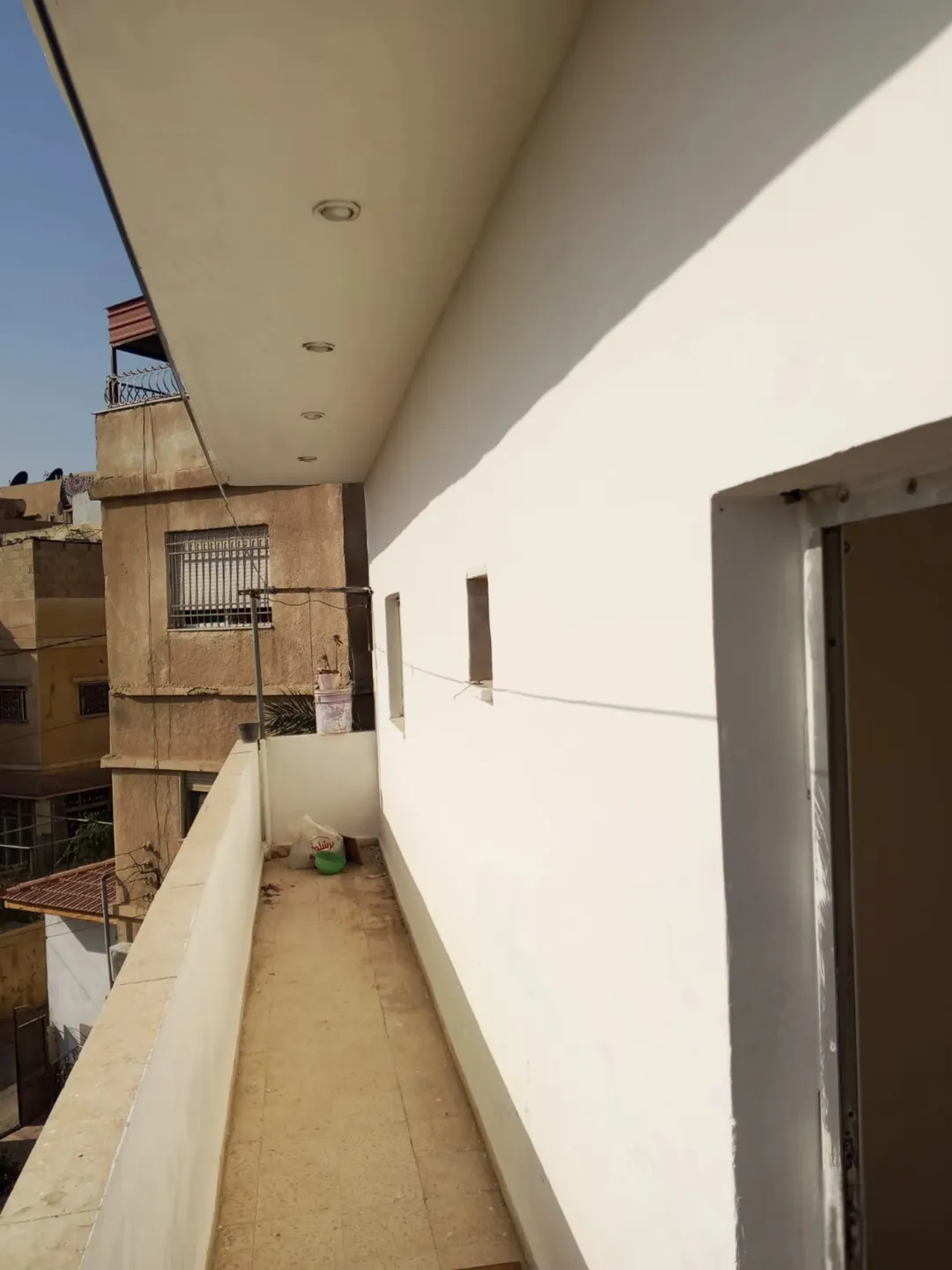 موقع مميز في ماركا الشمالية حي العبدلات للبيع