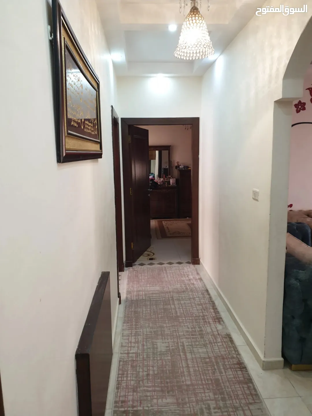 شقة للبيع في مرج الحمام مع روف وإطلالة مميزة
