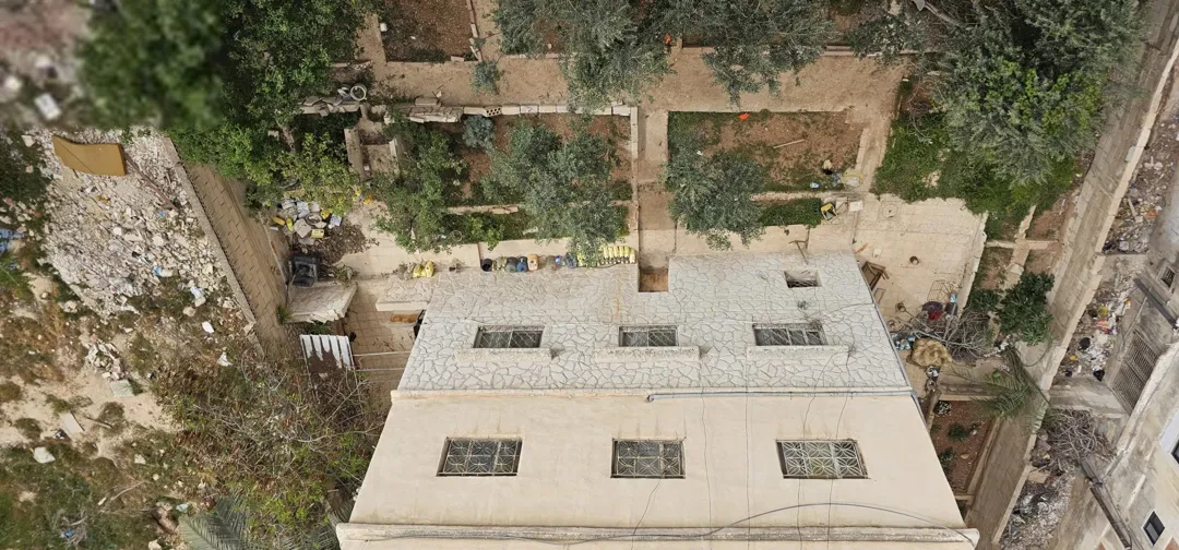 عماره للبيع في الزرقاء حي الإسكان