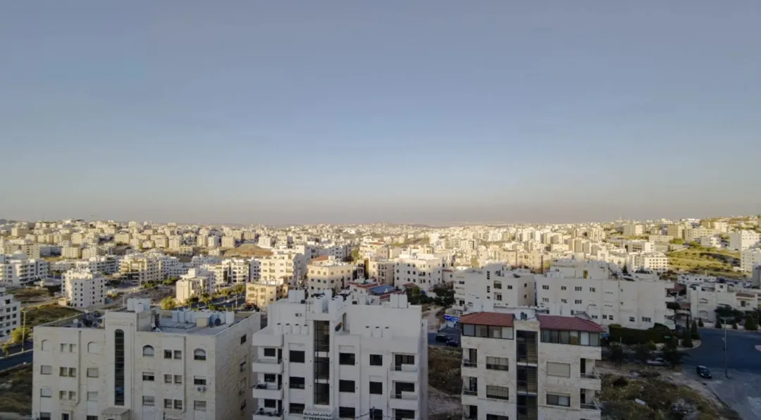 شقق فاخره متكرر وارضي وثالث مع روف