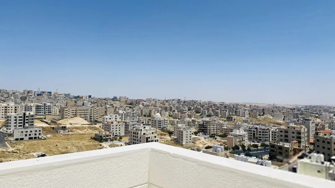 شقق فاخره متكرر وارضي وثالث مع روف