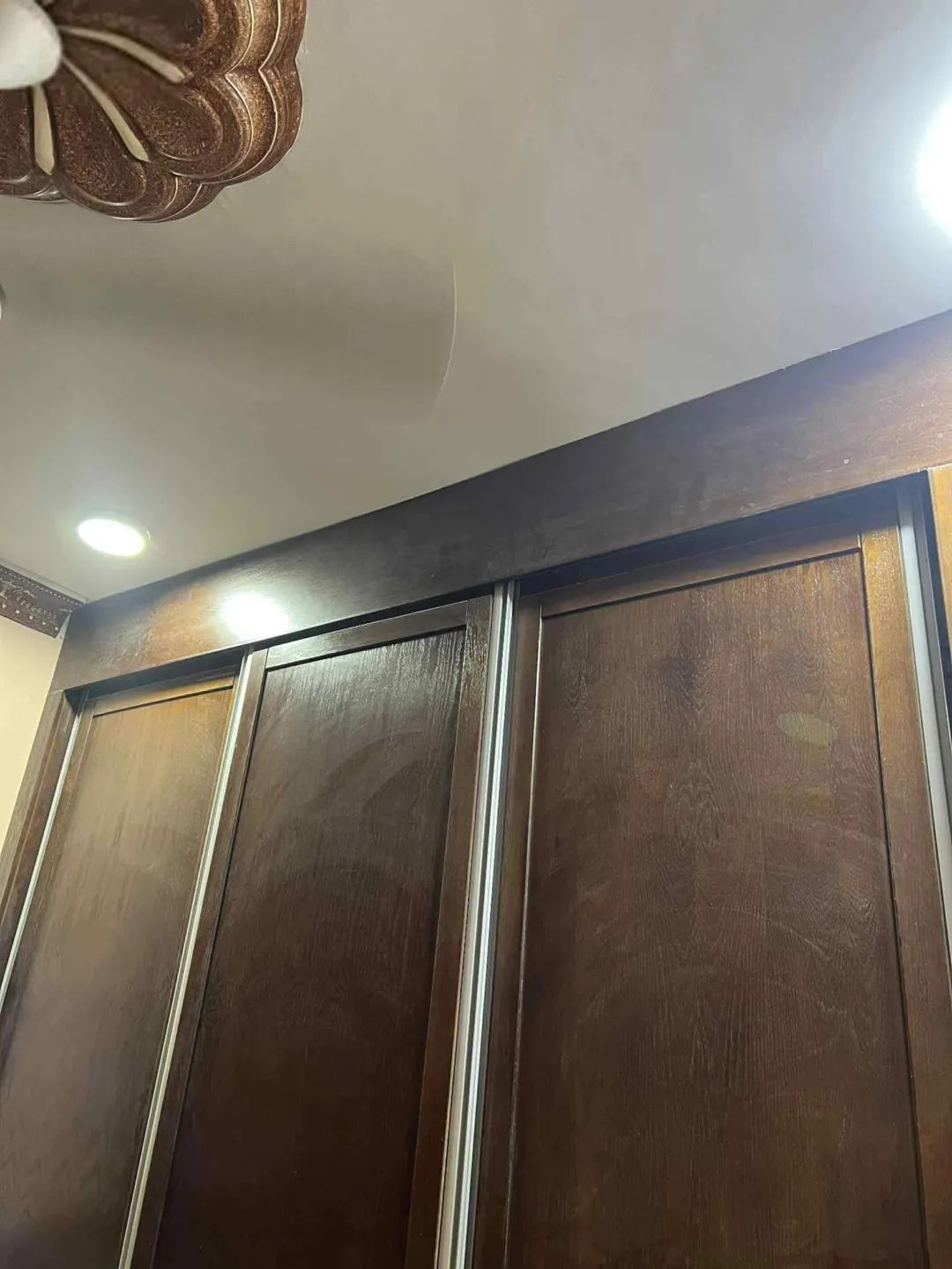 بيت طابقين للبيع في الاغوار الشونه الجنوبيه منطقة الروضه