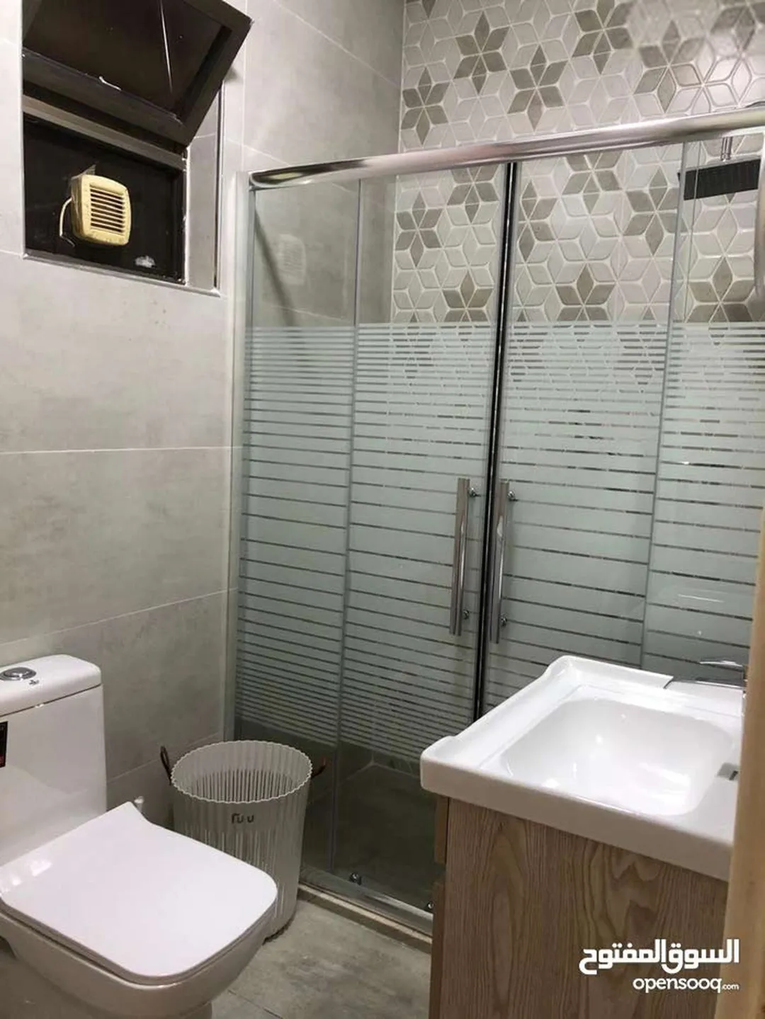 شقة فاخرة جديدة في حي عبدون – عمان الاردن | ID 602838