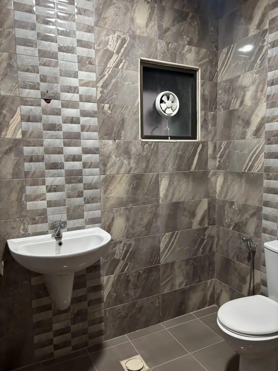 Apartment for sale in Al-Rasheed Suburb