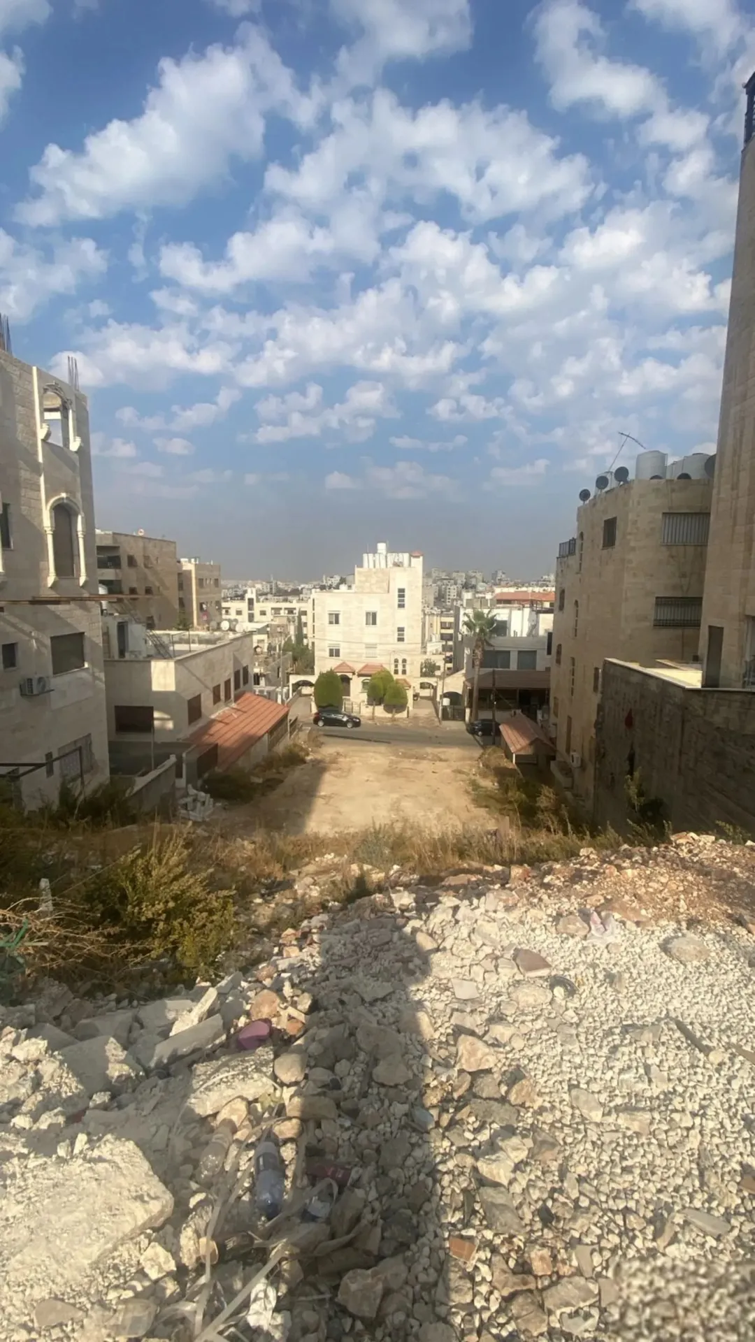 أرض سكنية للبيع في الياسمين