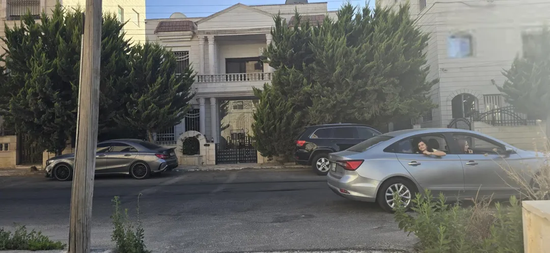 أرض سكنية للبيع في الياسمين