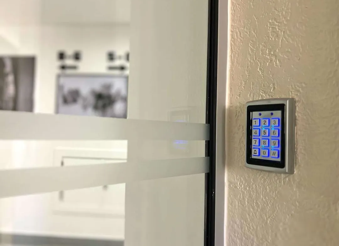 1080