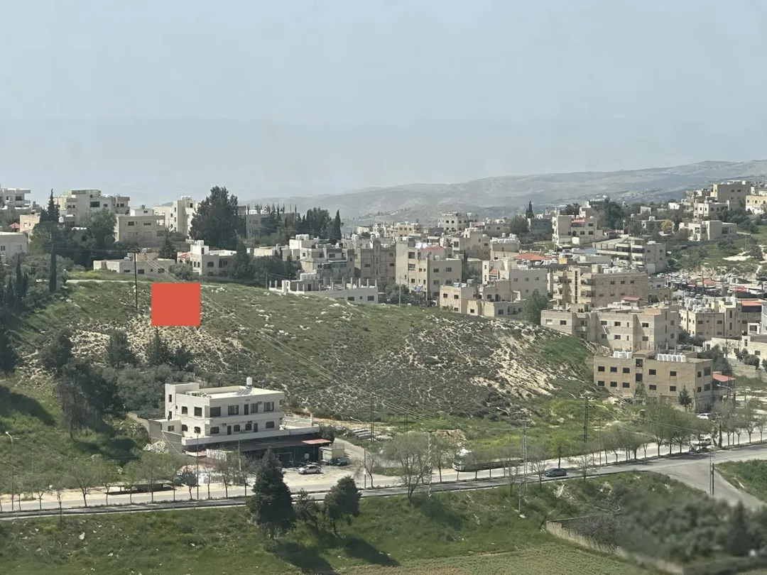 قطعة أرض سكنية للبيع في ناعور