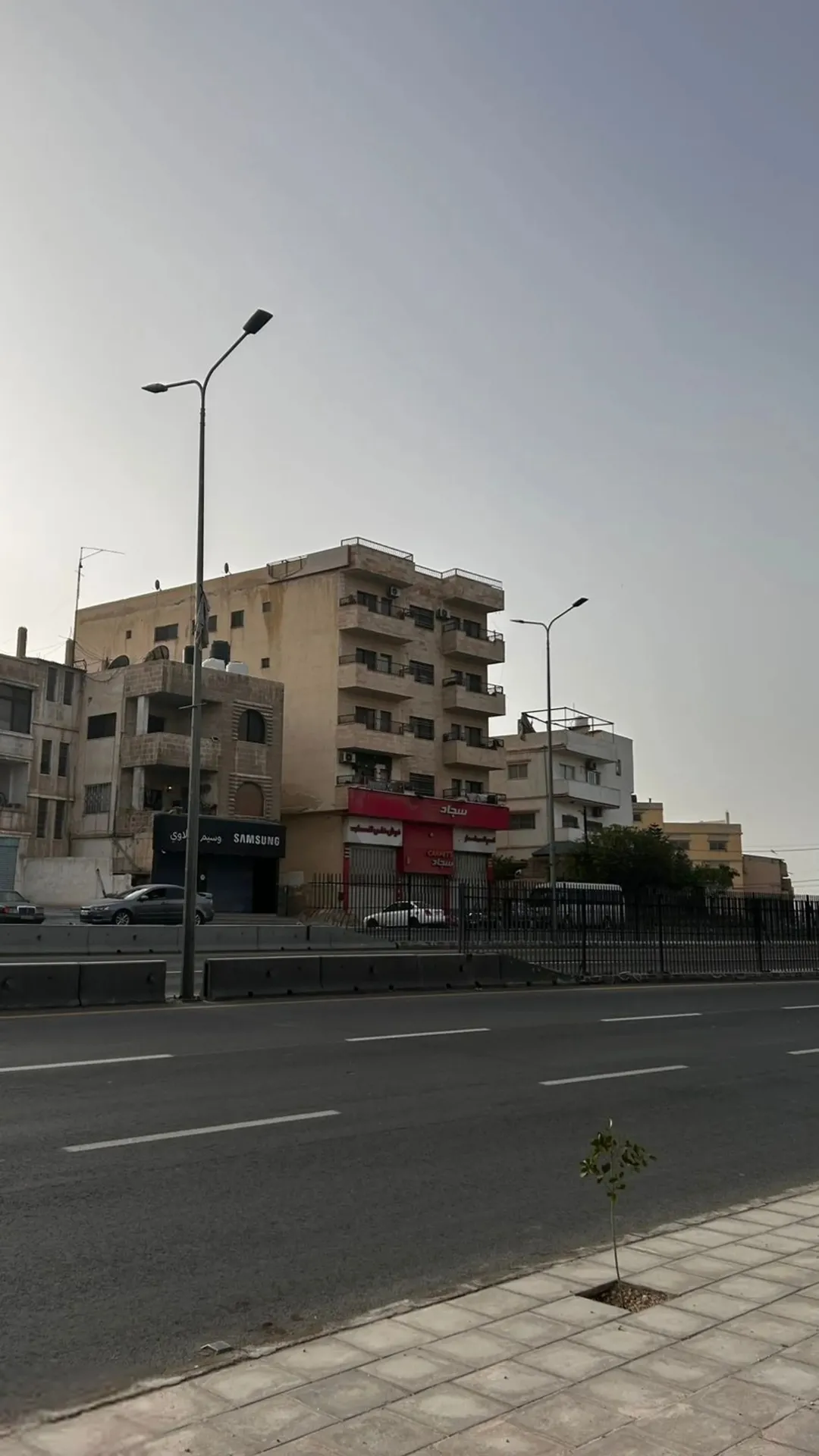 مجمع تجاري للبيع — صورة 3