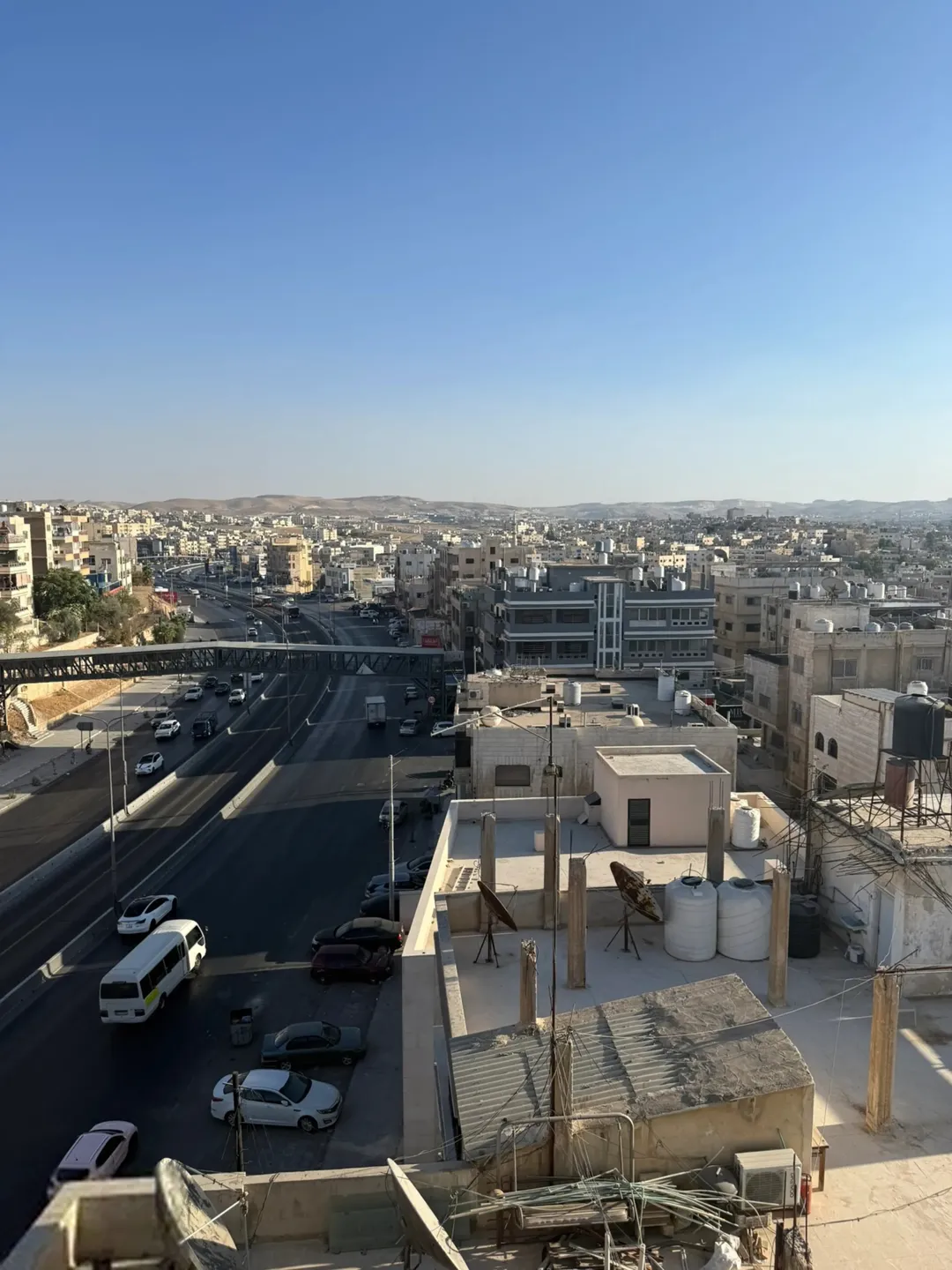 مجمع تجاري للبيع – 1918 م²، 600,000 دينار (إعلان 987907)