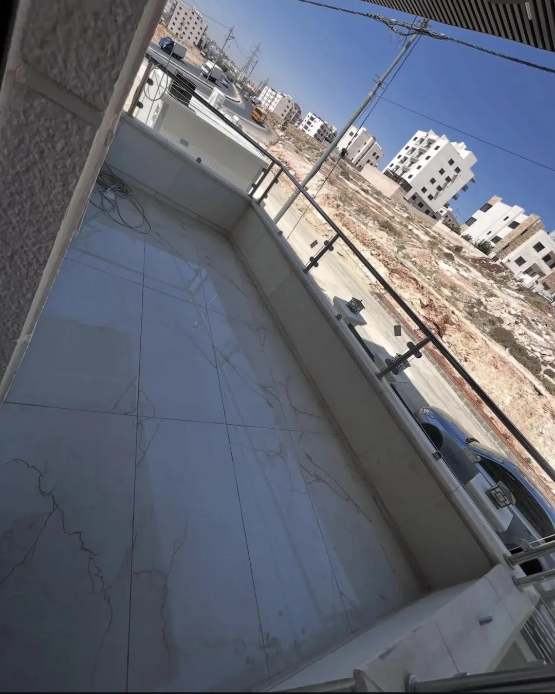 فرصة مميزة للسكن في البنيات باقي شقة أرضية واحدة فقط قرب مدرسة الحصاد كاش او اقساااط