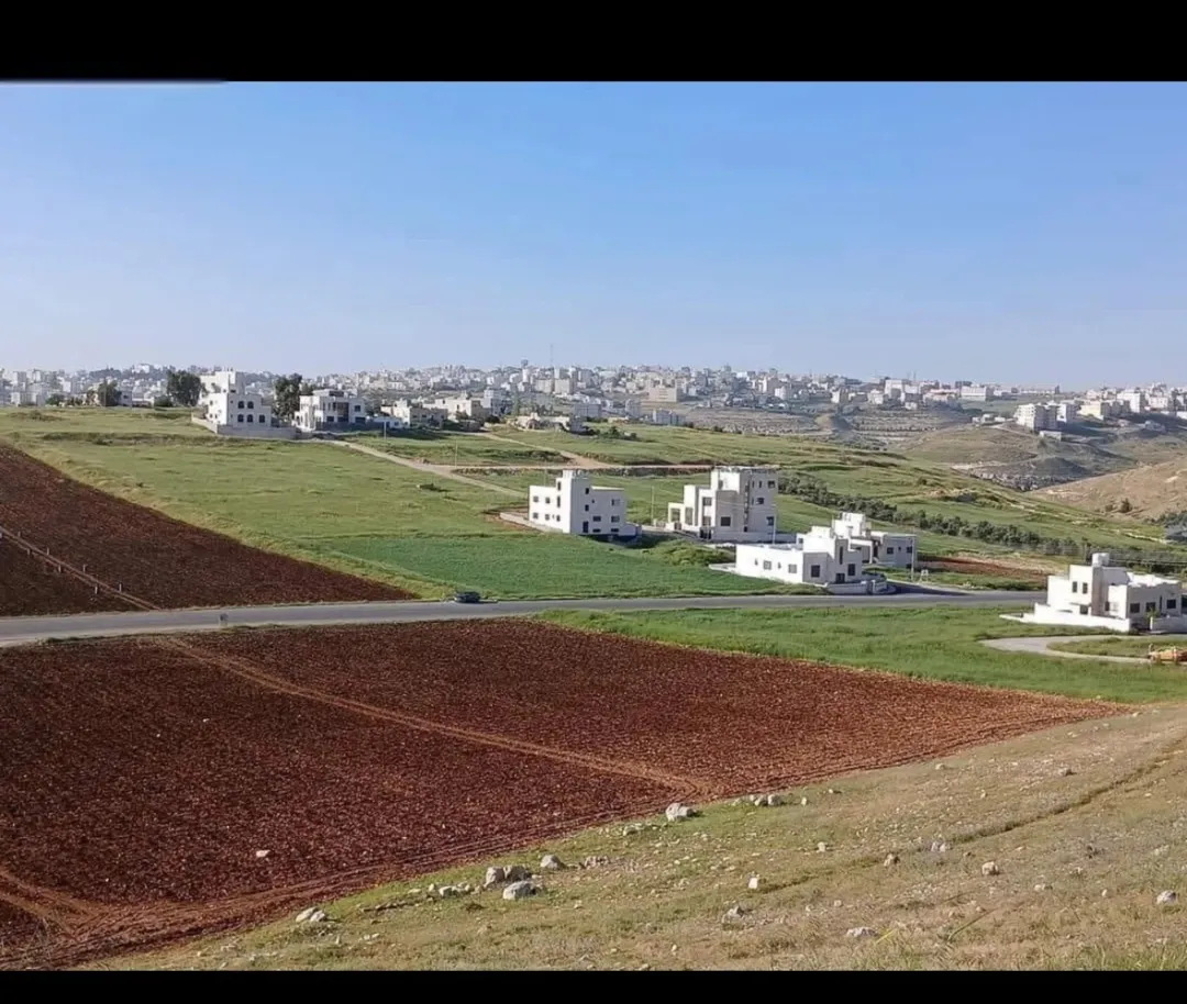ارض للبيع مرج الحمام حوض القصير اسكان المهندسين بالقرب من ترخيص غرب عمان سكن ج احكام خاصه