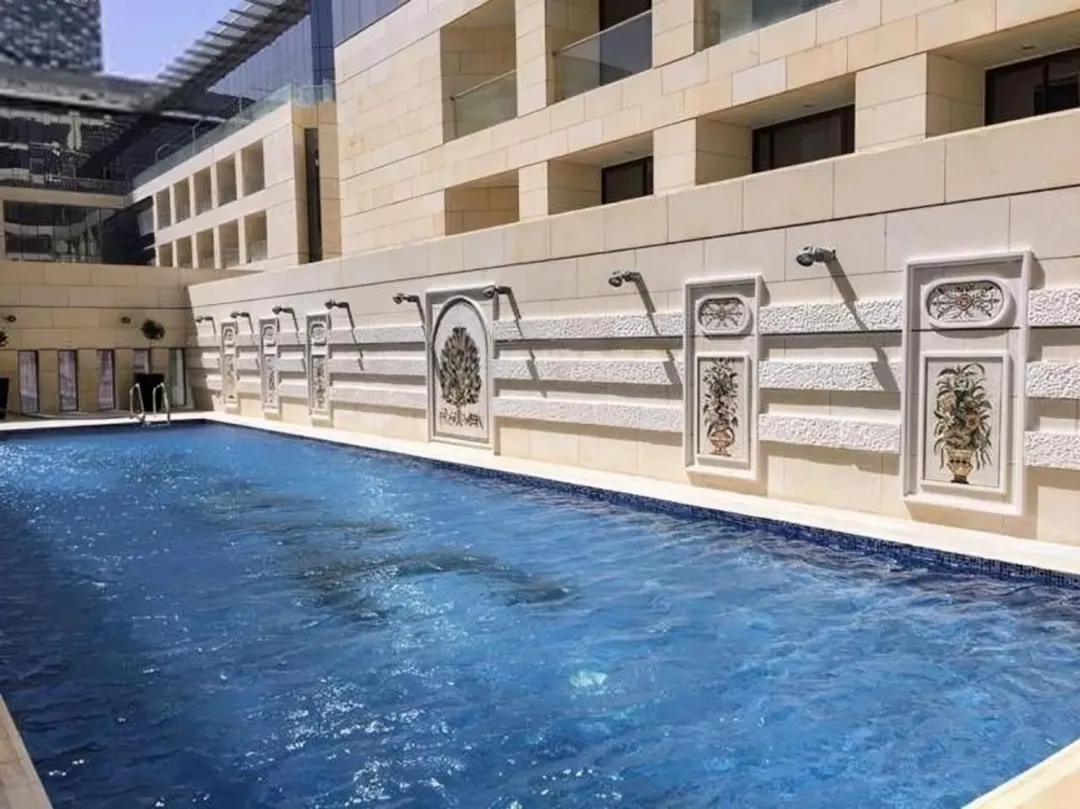 شقق مفروشة فاخرة للإيجار الأسبوعي والشهري في داماك العبدلي، عمان