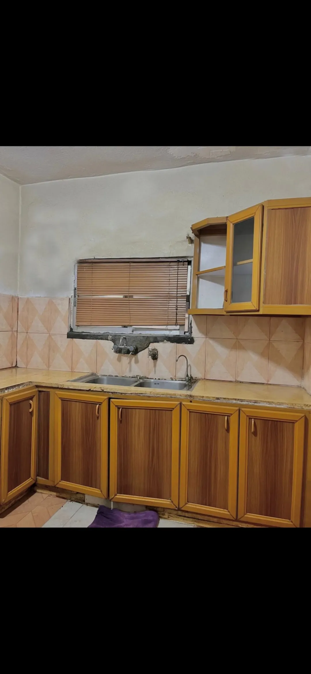 شقة للبيع في إسكان طلال – الرصيفة بجانب مركز زها الثقافي