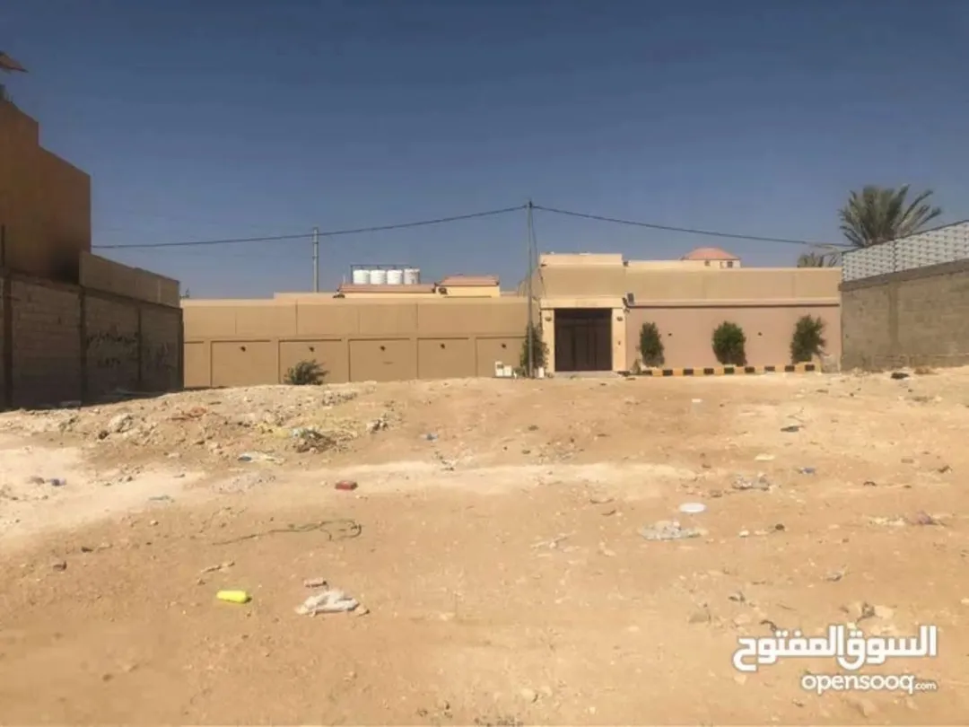 قطعة أرض مميزة في غور منطقة شاليهات فاخرة