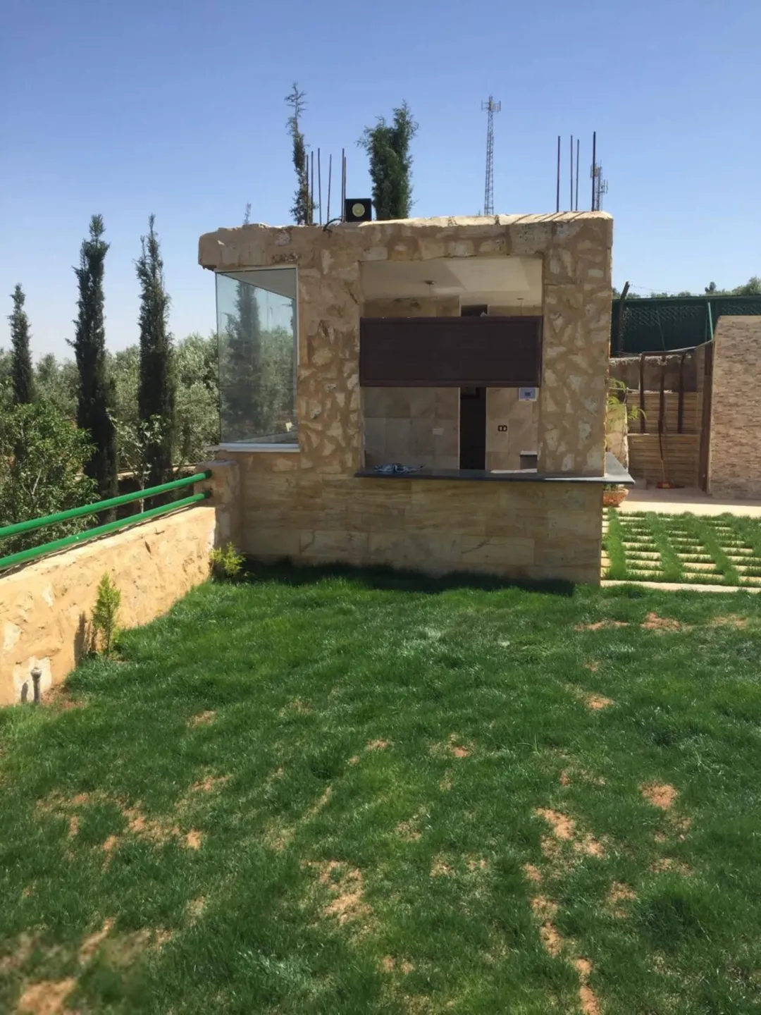 مزرعة فاخرة مع فيلا خاصة ومسبح في جرش