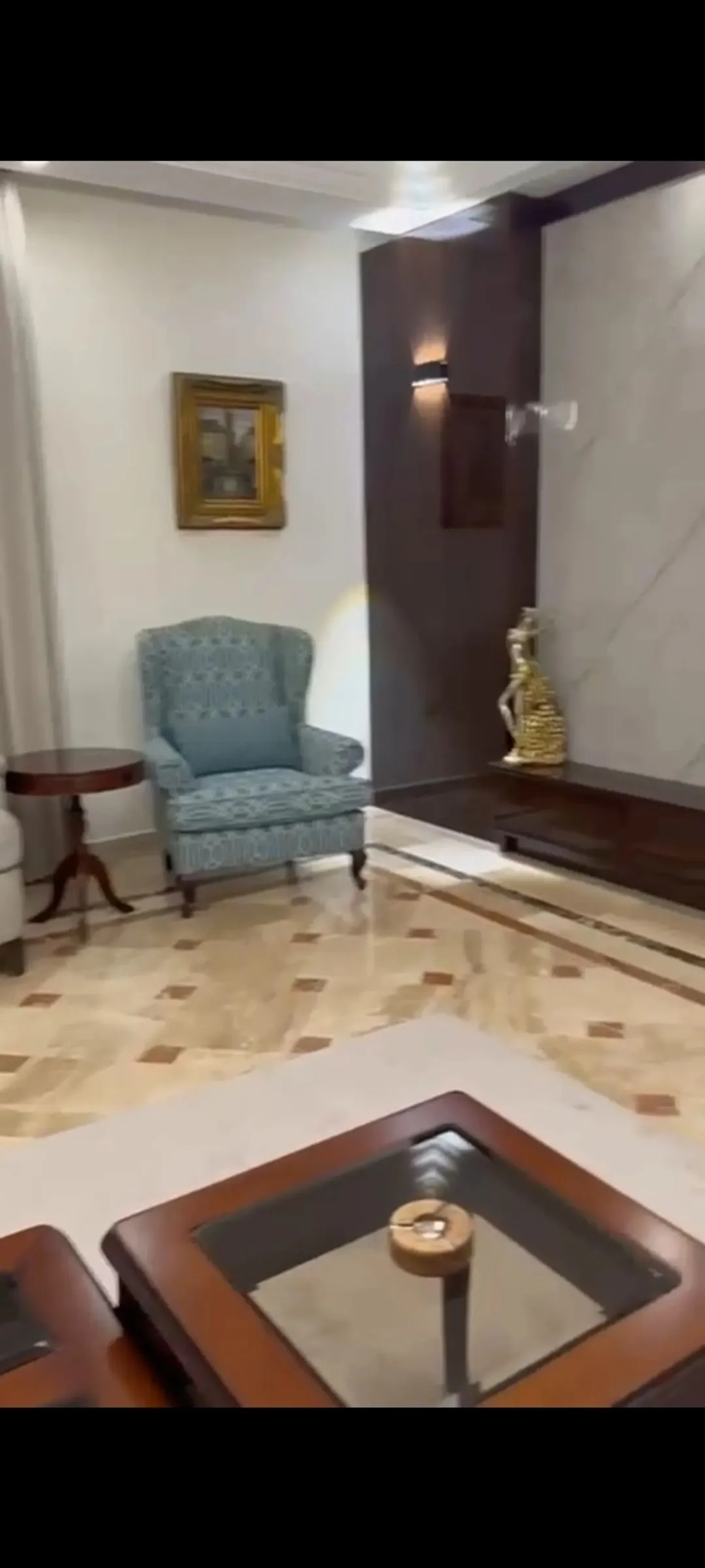 شقة مفروشة فاخرة للإيجار في دير غبار – طابق أرضي