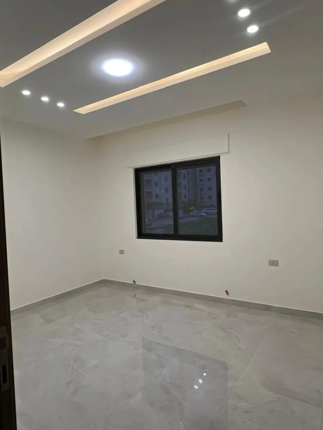 شقق سكنية فاخرة للبيع في البنيات بالقرب من مدرسة الحصاد