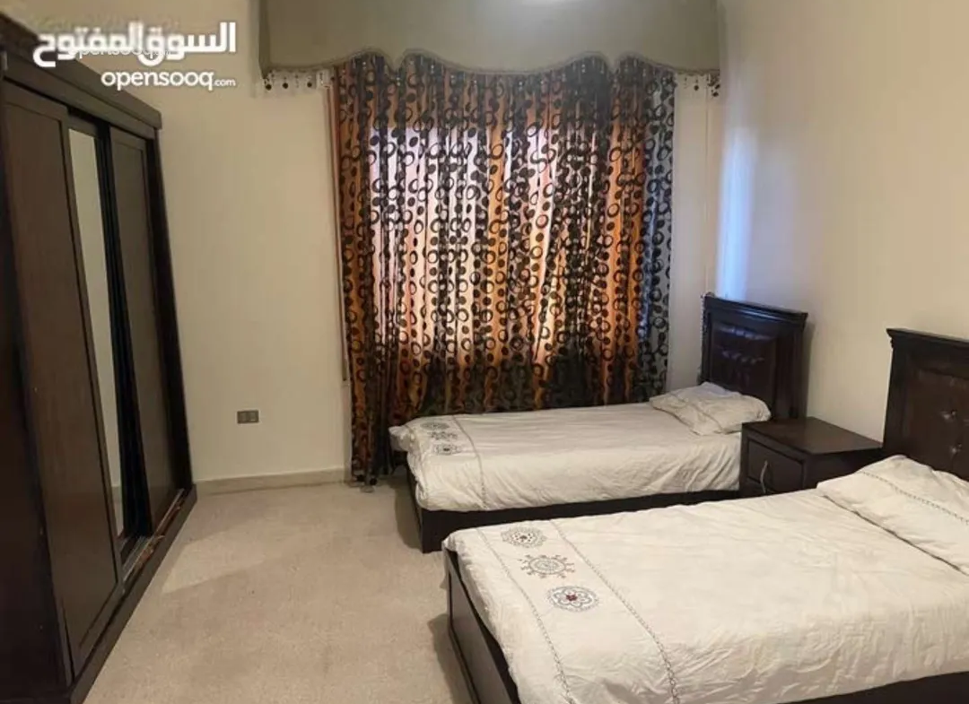 شقة فخمة مفروشة شبه فيلا مع حديقة للايجار في الشميساني – عمان الاردن | ID 697743