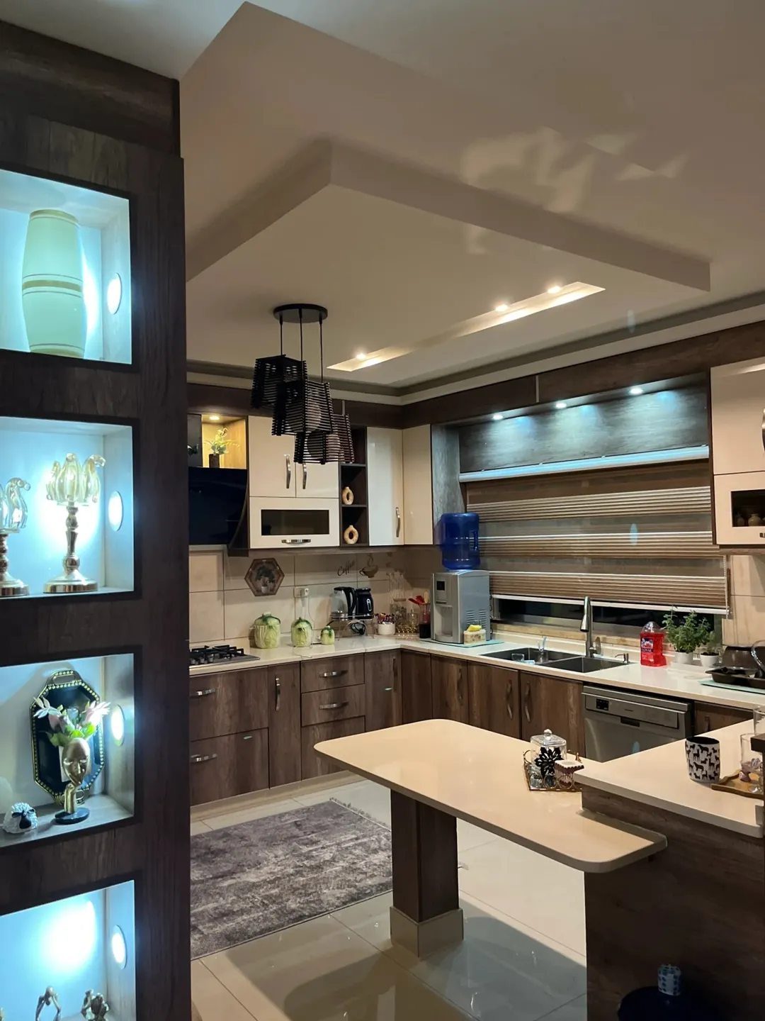 Super-deluxe apartment for sale in a prime شقه للبيع بسعر رائع في البنيات location