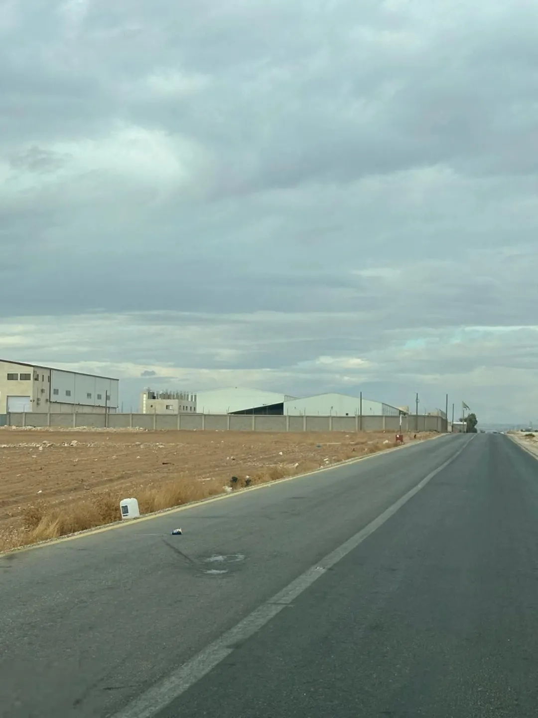 للبيع قطعة أرض مميزة في منطقة القسطل الصناعية