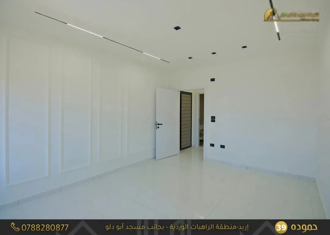 شقق للبيع مساحات 160 م في منطقة الراهبات بجانب مسجد ابو دلو (مشروع حموده ) تشطيبات فخمه جدا