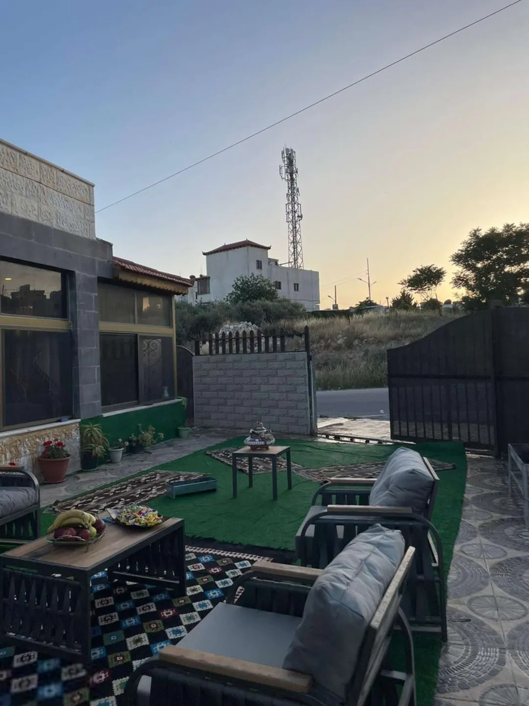 فرصة سكنية استثنائية في موقع متميز