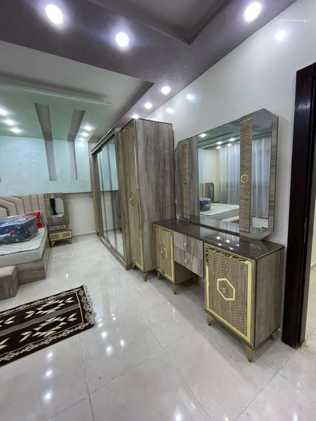 فرصة سكنية استثنائية في موقع متميز