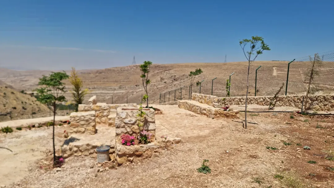 أرض مميزة للبيع في بدر الجديدة بالقرب من منطقة الأميرة رحمة بمساحة 3,800 م٢ وإطلالة ساحرة