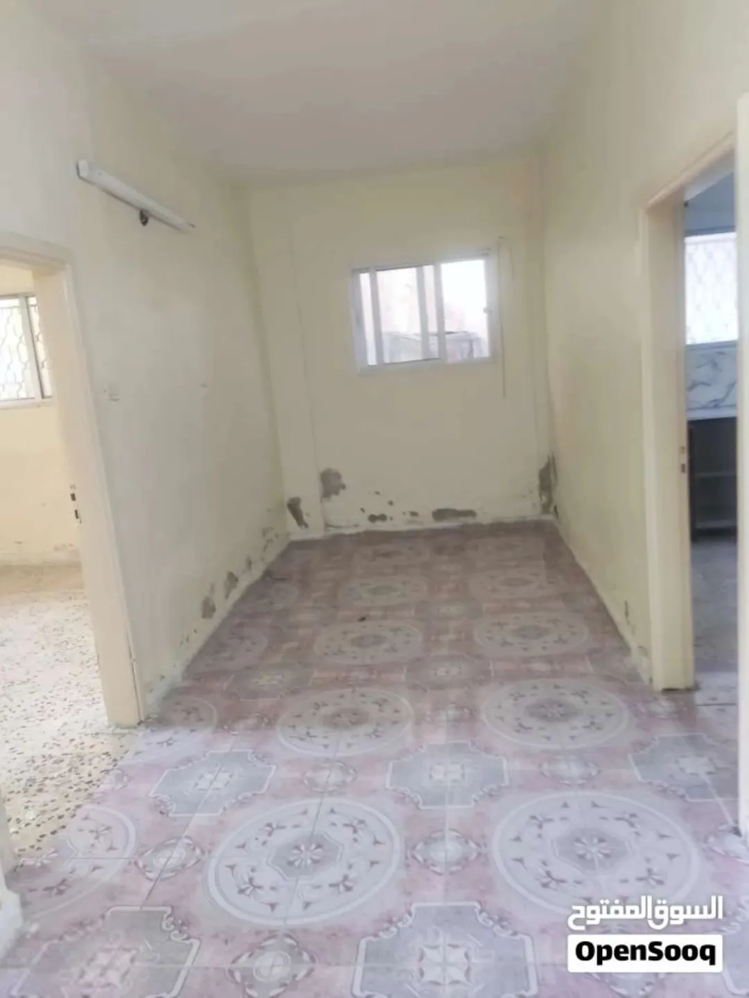 شقة أرضية مميزة للبيع في إربد