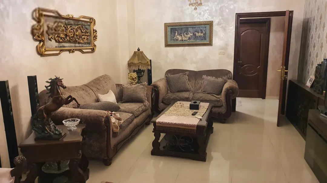 شقة فاخرة في الرابيه طابق ثالث مع أثاث أنيق وإطلالات خلابة