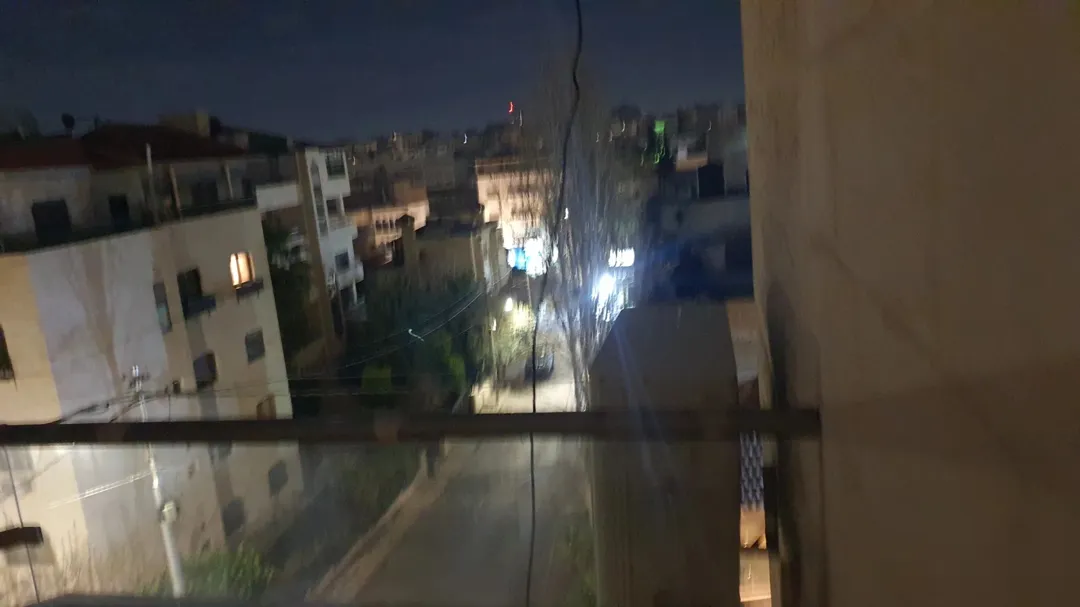 شقة فاخرة في الرابيه طابق ثالث مع أثاث أنيق وإطلالات خلابة
