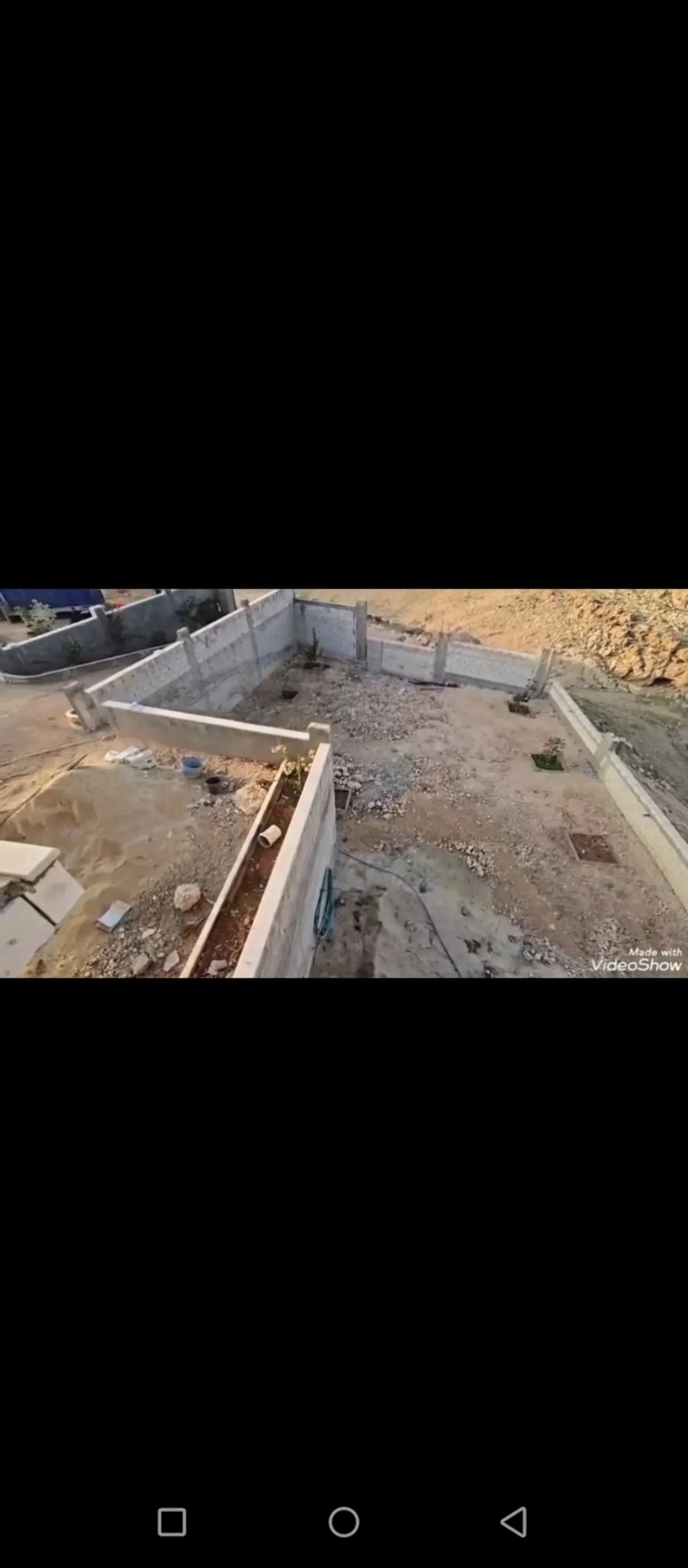 مزرعة للبيع في الزرقاء القنية إطلالة ساحرة
