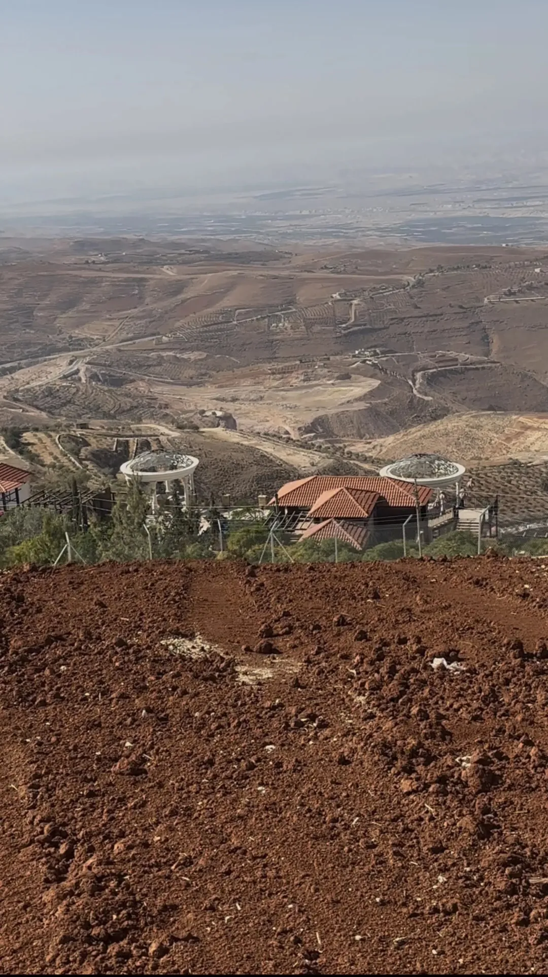 مزرعة للبيع في ميسرا بالبلقاء بإطلالة بانورامية على فلسطين