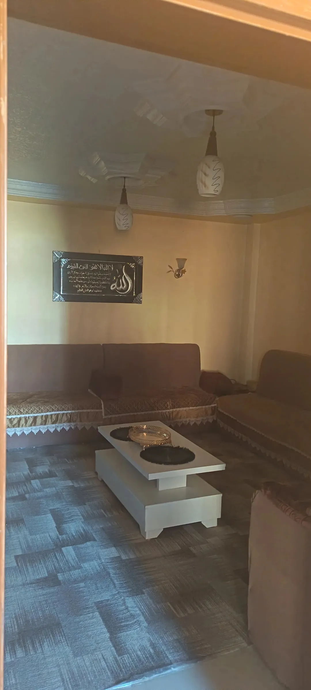 شقة واسعة للبيع في الكرك – منطقة الثنية